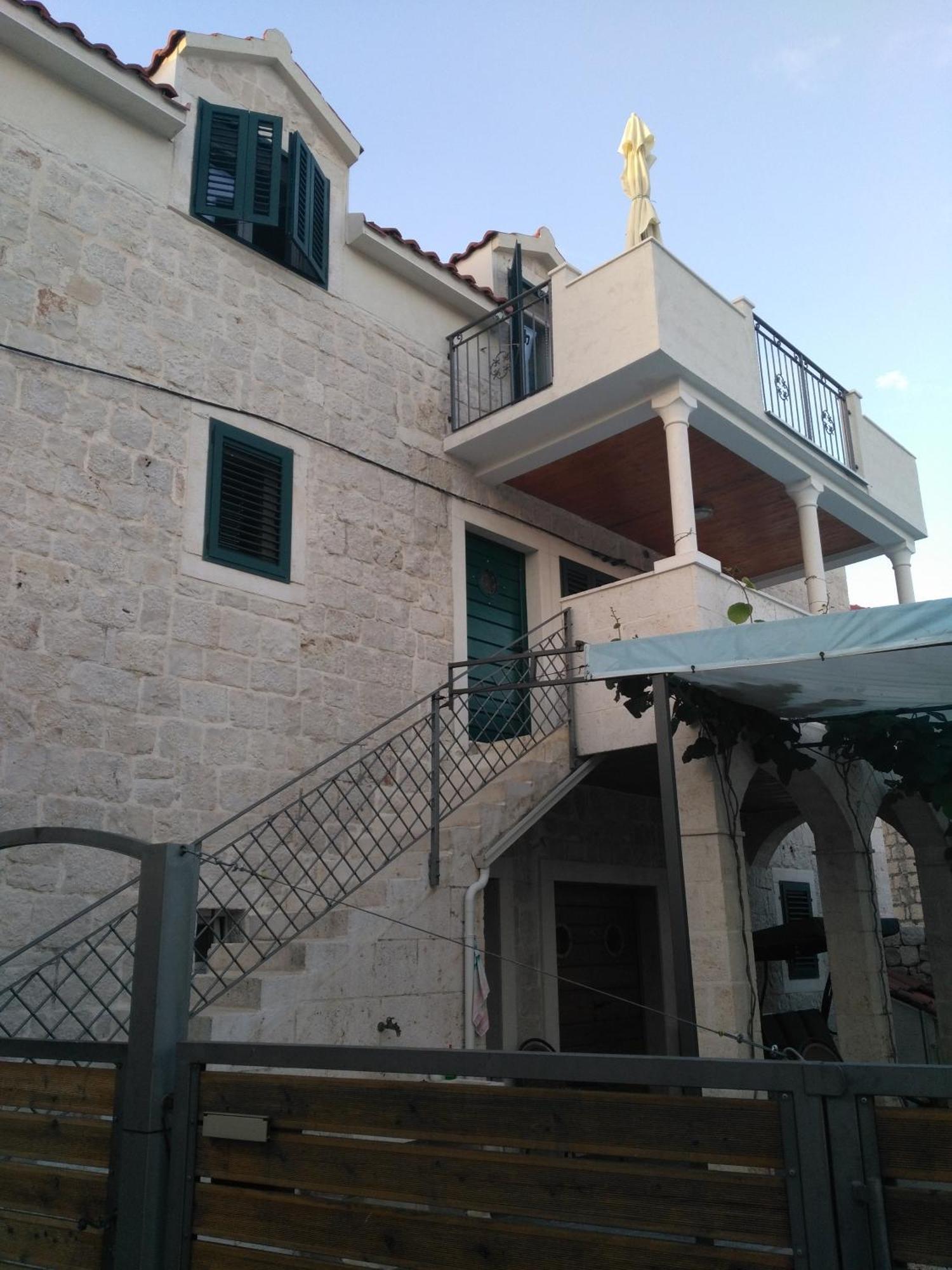 Apartment Buga Slatine Exterior foto